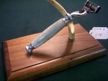 Image of Antler Razor & Stand